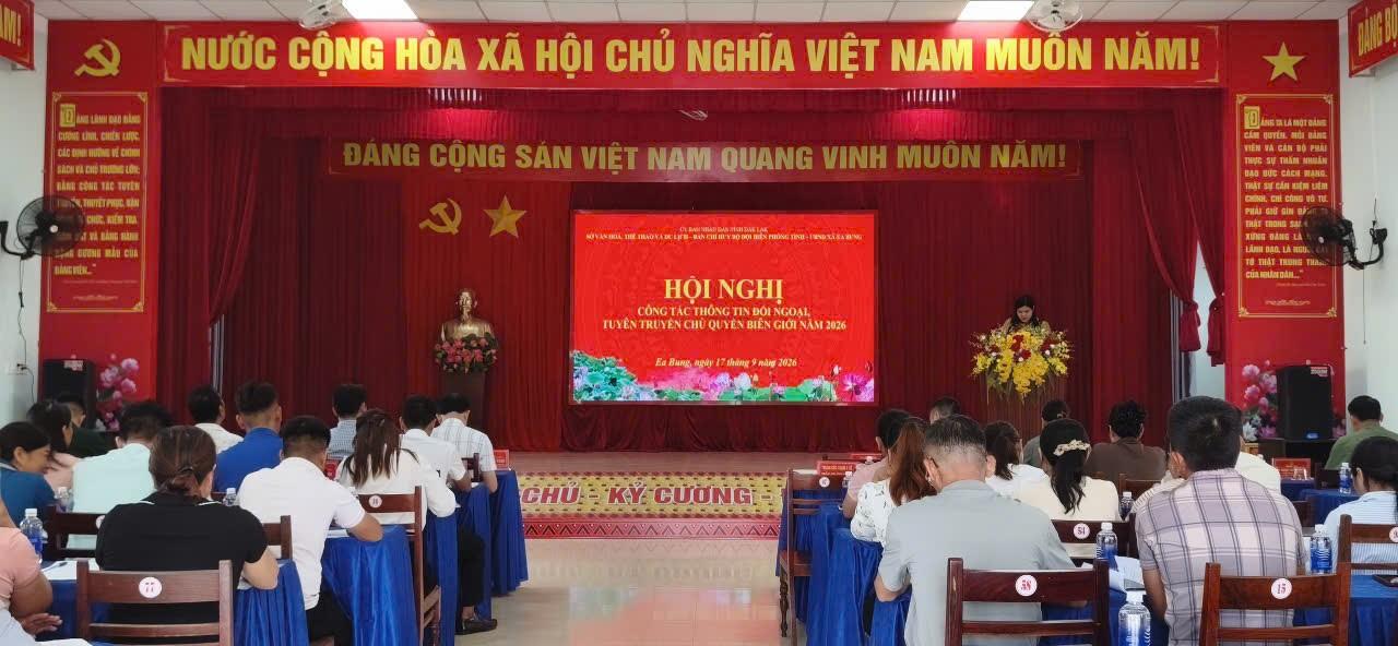 Các đại biểu tham dự Hội nghị